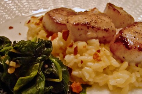 Pan Seared Sea Scallops with LaBelle Winery Risotto